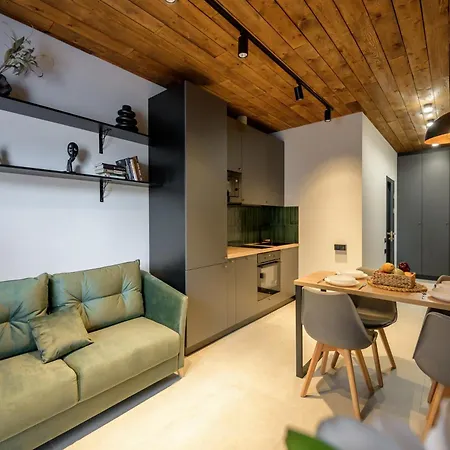 жк атмосфера 1-к в стилі лофт з новим ремонтом Fainorent Odesa