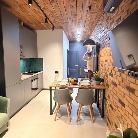 жк атмосфера 1-к в стилі лофт з новим ремонтом Fainorent * Odesa