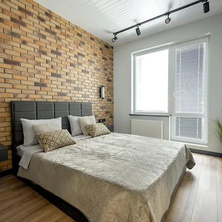 жк атмосфера 1-к в стилі лофт з новим ремонтом Fainorent Apartment *