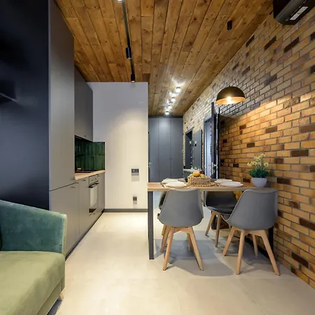 Apartment жк атмосфера 1-к в стилі лофт з новим ремонтом Fainorent